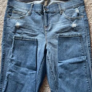 Hollister brand new Jeans without tags size 17 L